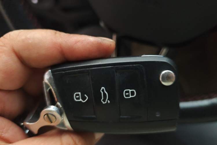 Used Skoda Superb 2016 TSI280 DSG Advanced Edition Vehicle Key