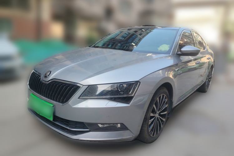 Used Skoda Superb 2016 TSI330 DSG Smart Drive Edition Guazi used car, China used car export, Used car for sale, Used cars, Cheapest cars for sale