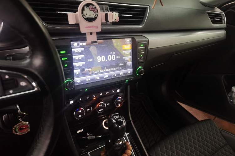 Used Skoda Superb 2016 TSI330 DSG Innovation Edition Audio And AC Panel