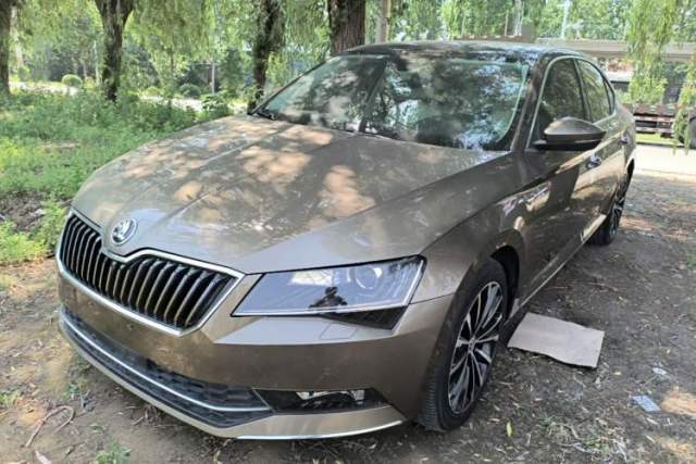 Used Skoda Superb 2016 TSI330 DSG Smart Drive Edition