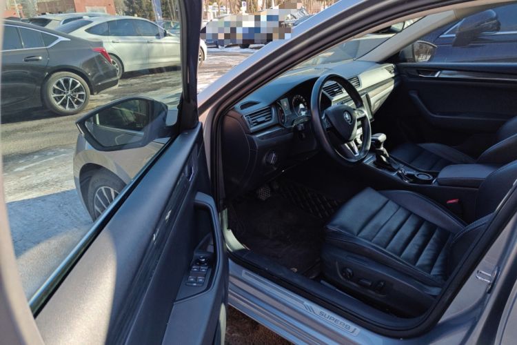 Used Skoda Superb 2016 TSI330 DSG Smart Drive Edition Driver Seat