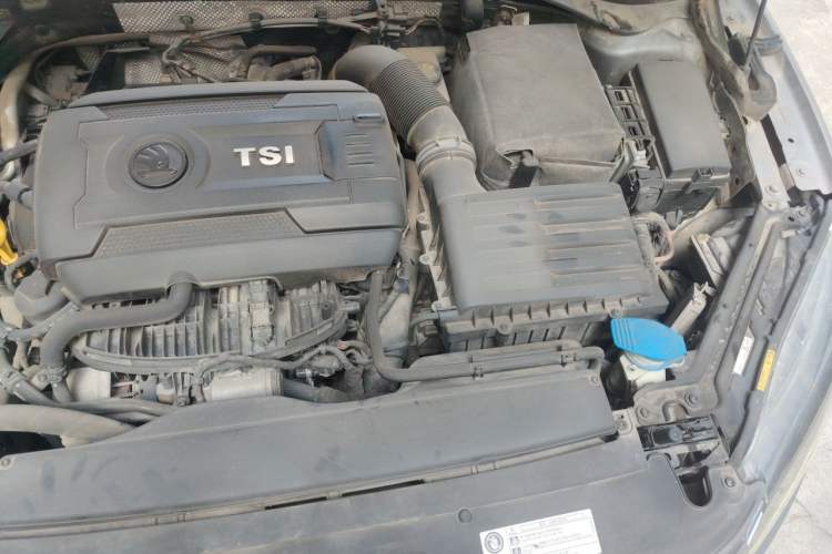 Used Skoda Superb 2016 TSI330 DSG Smart Drive Edition Engine Bay Left