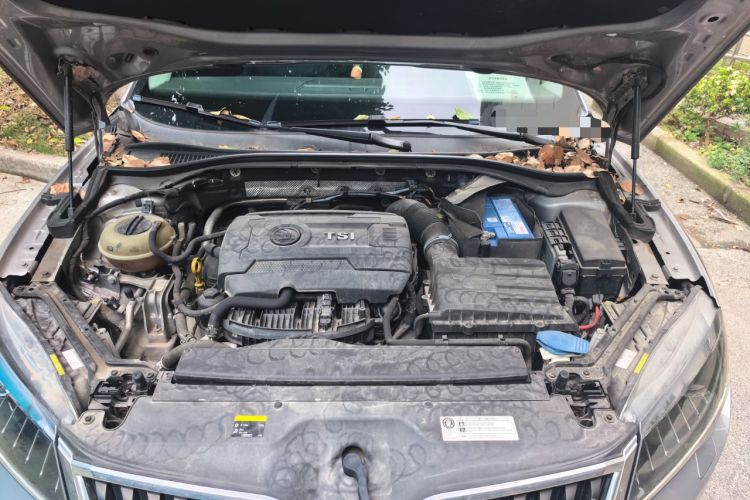 Used Skoda Superb 2016 TSI330 DSG Smart Drive Edition Engine Bay