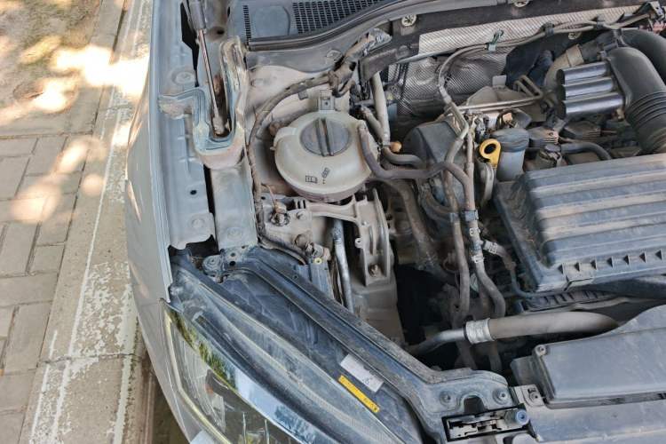 Used Skoda Superb 2016 TSI280 DSG Innovation Edition Engine Bay Right