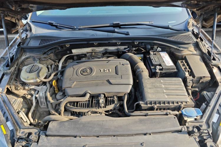 Used Skoda Superb 2016 TSI330 DSG Smart Drive Edition Engine Bay
