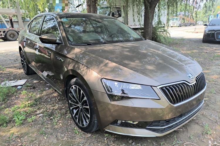 Used Skoda Superb 2016 TSI330 DSG Smart Drive Edition Exterior 1