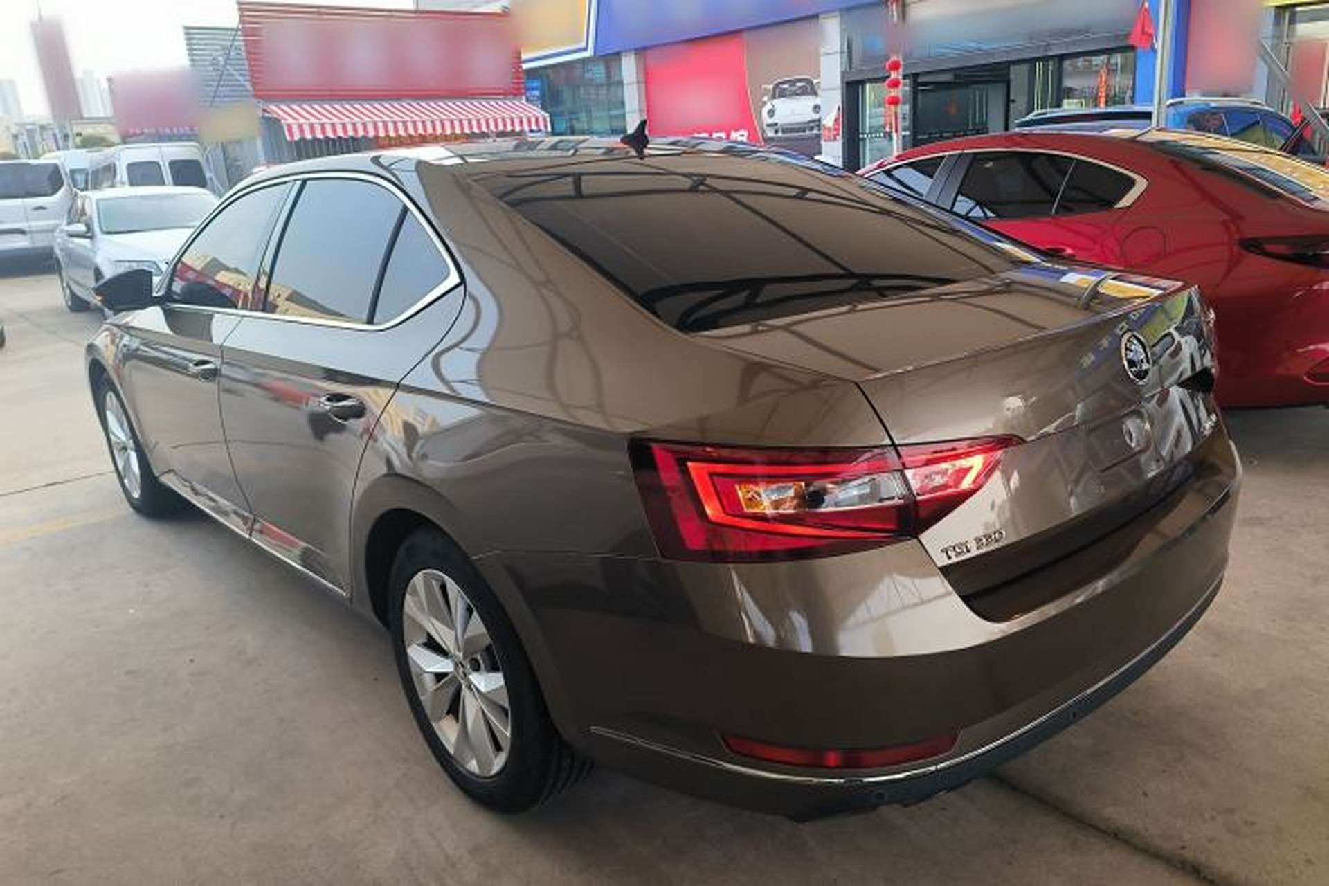 Used Skoda Superb 2016 TSI330 DSG Innovation Edition Exterior 2