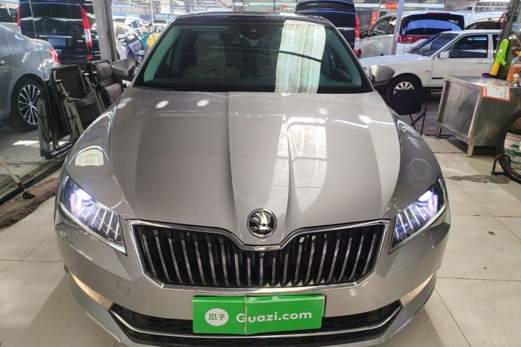 Used Skoda Superb 2016 TSI330 DSG Smart Drive Edition Front