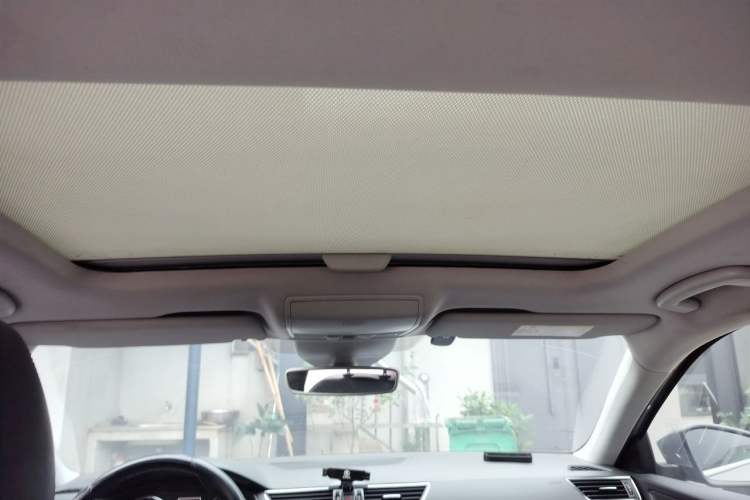 Used Skoda Superb 2016 TSI330 DSG Smart Drive Edition Headliner