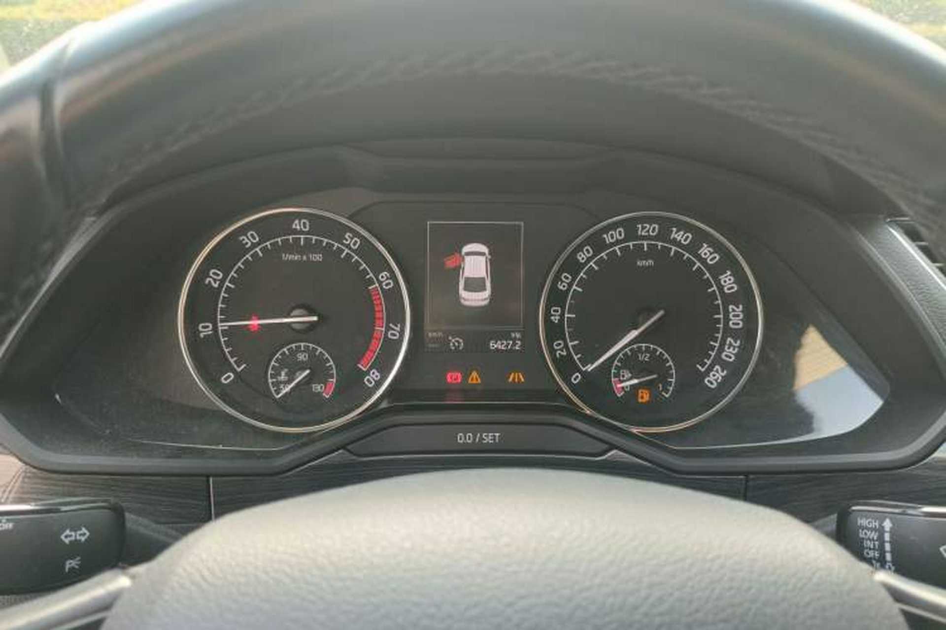 Used Skoda Superb 2016 TSI330 DSG Smart Drive Edition Instrument Cluster
