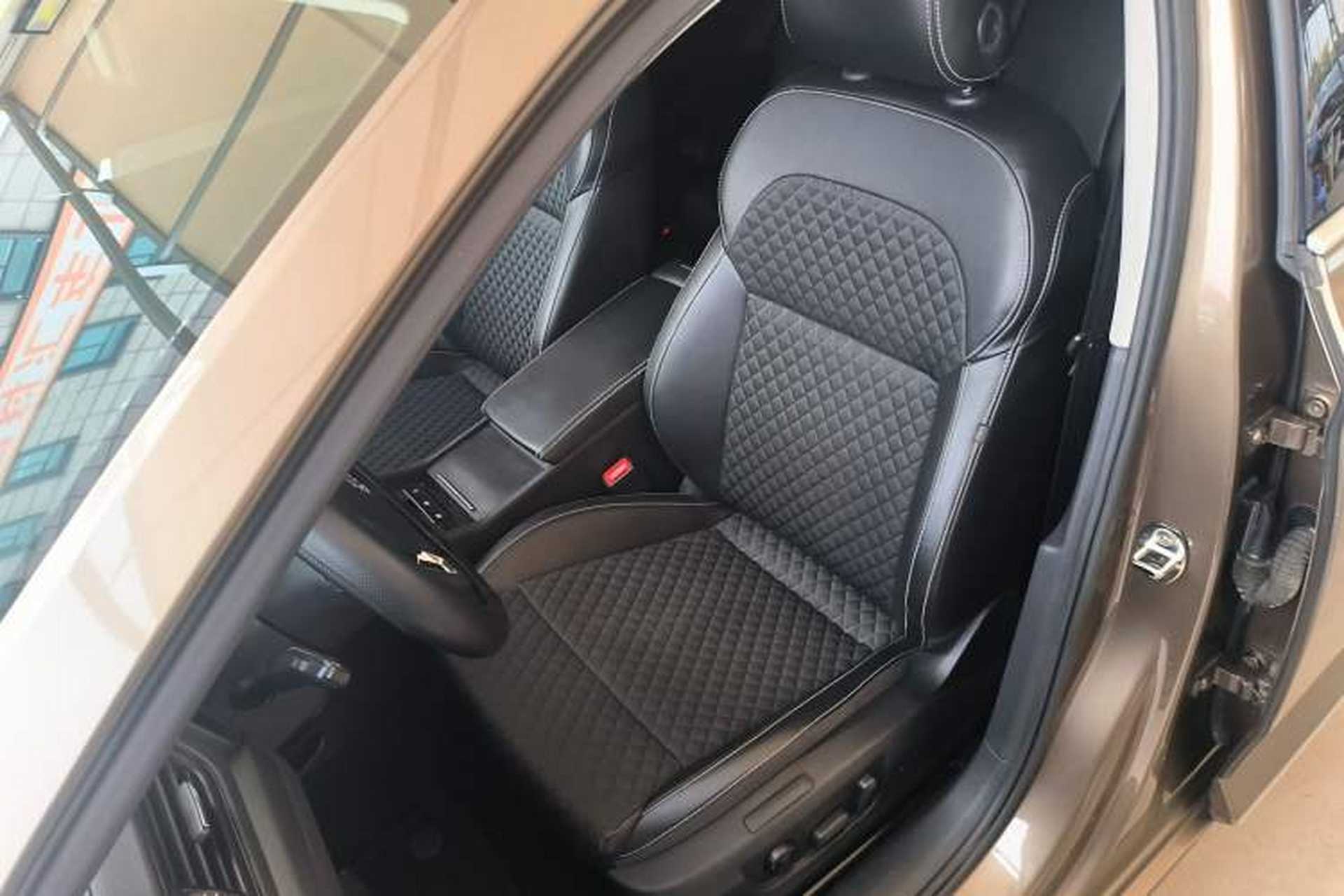 Used Skoda Superb 2016 TSI330 DSG Innovation Edition Left Front Seat