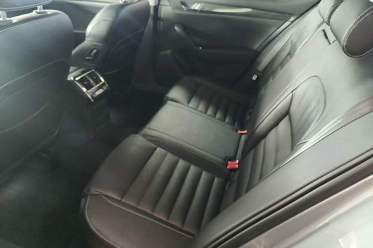 Used Skoda Superb 2016 TSI330 DSG Smart Drive Edition Left Rear Seat