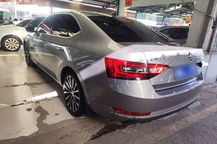 Used Skoda Superb 2016 TSI330 DSG Smart Drive Edition Rear Left 45 Deg