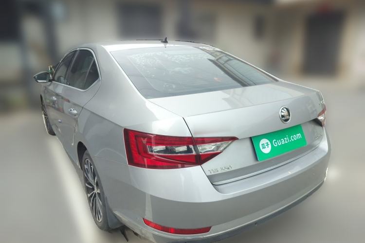 Used Skoda Superb 2016 TSI330 DSG Smart Drive Edition Rear Left 45 Deg