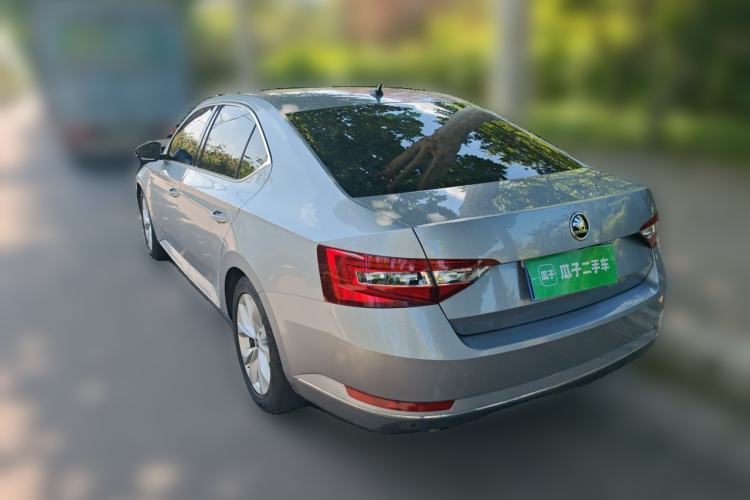 Used Skoda Superb 2016 TSI280 DSG Innovation Edition Rear Left 45 Deg