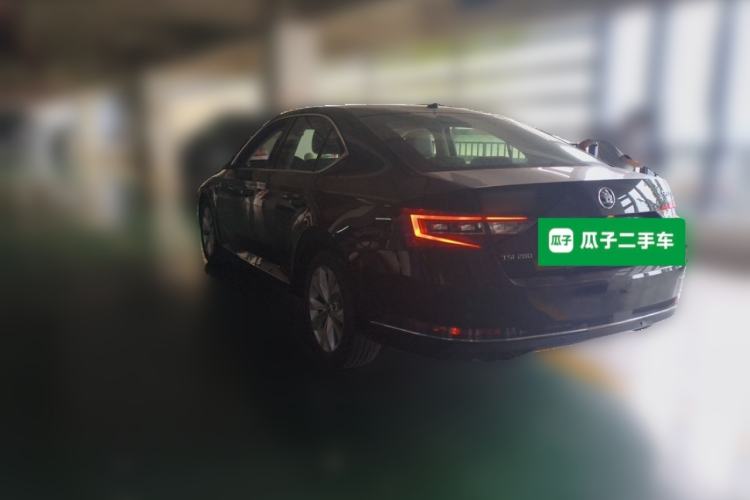 Used Skoda Superb 2016 TSI280 DSG Innovation Edition Rear Left 45 Deg