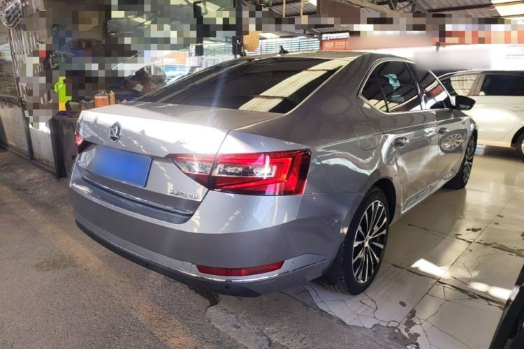 Used Skoda Superb 2016 TSI330 DSG Smart Drive Edition Rear Right 45 Deg