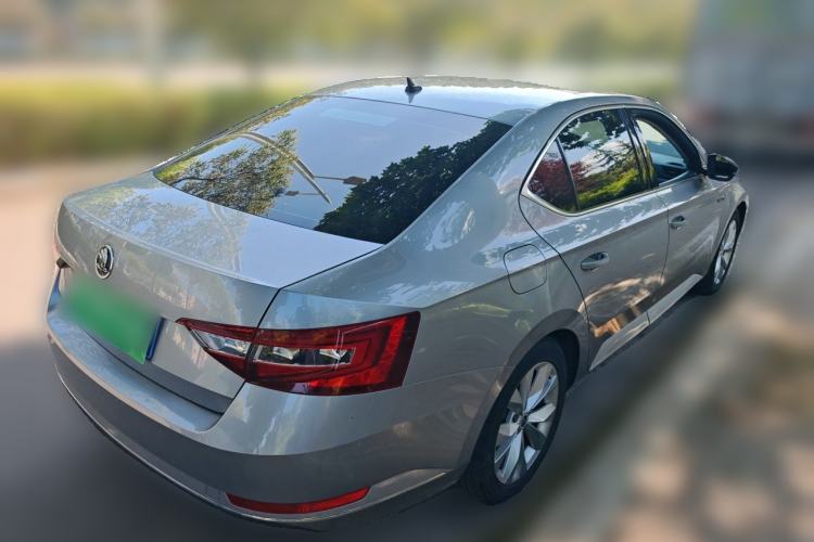 Used Skoda Superb 2016 TSI280 DSG Innovation Edition Rear Right 45 Deg
