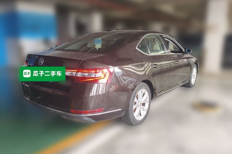 Used Skoda Superb 2016 TSI280 DSG Innovation Edition Rear Right 45 Deg
