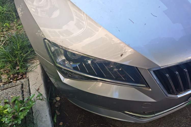 Used Skoda Superb 2016 TSI280 DSG Innovation Edition Right Front Headlight