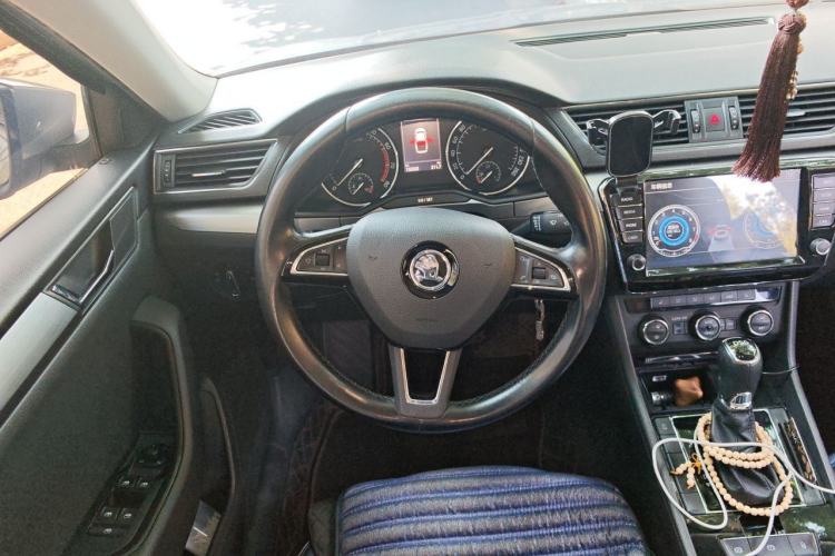 Used Skoda Superb 2016 TSI280 DSG Innovation Edition Steering Wheel