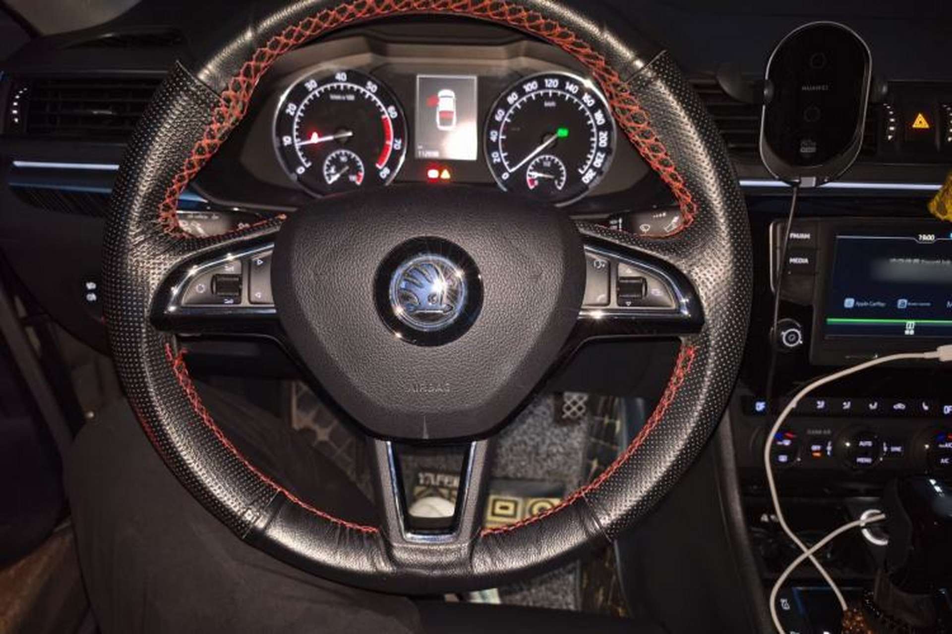 Used Skoda Superb 2016 TSI330 DSG Smart Drive Edition Steering Wheel