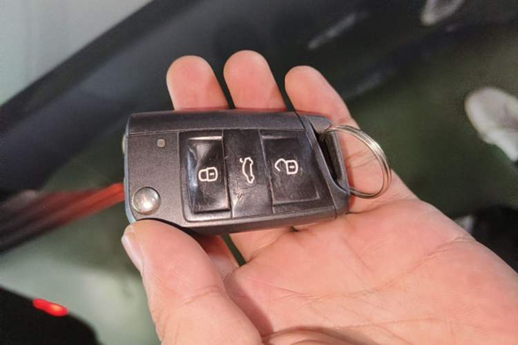 Used Skoda Superb 2016 TSI330 DSG Smart Drive Edition Vehicle Key