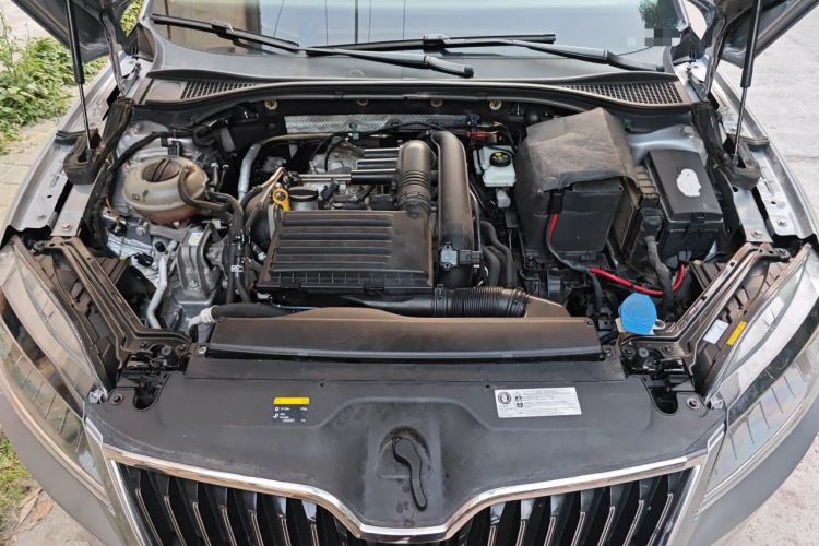 Used Skoda Superb 2016 TSI280 DSG Innovation Edition Engine Bay