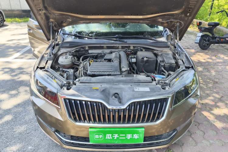 Used Skoda Superb 2016 TSI280 DSG Innovation Edition Engine Bay