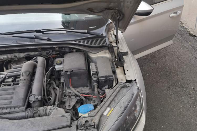 Used Skoda Superb 2016 TSI280 DSG Innovation Edition Engine Bay Left