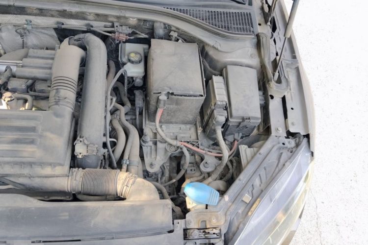 Used Skoda Superb 2016 TSI280 DSG Innovation Edition Engine Bay Left