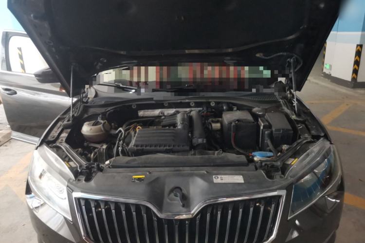 Used Skoda Superb 2016 TSI280 DSG Champion Edition Engine Bay