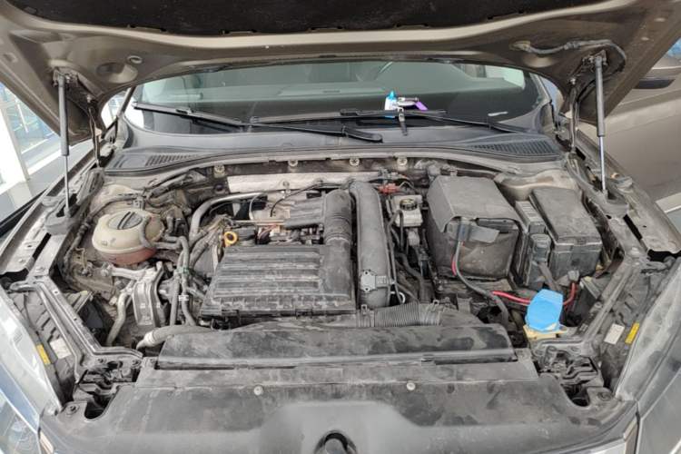 Used Skoda Superb 2016 TSI280 DSG Innovation Edition Engine Bay
