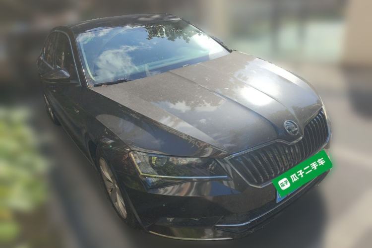 Used Skoda Superb 2016 TSI280 DSG Innovation Edition Front Right 45 Deg