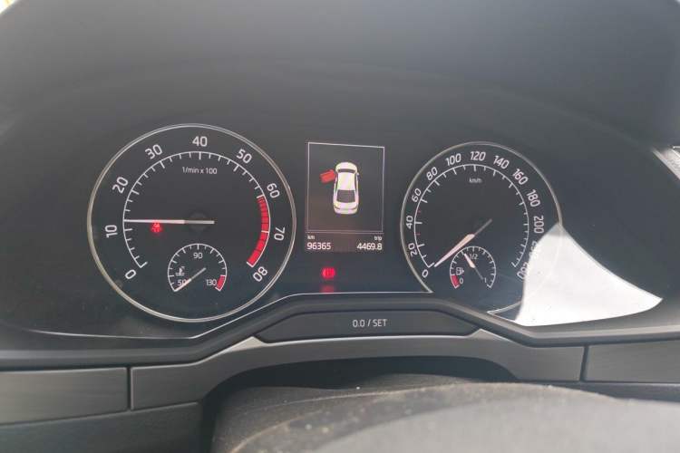 Used Skoda Superb 2016 TSI280 DSG Innovation Edition Instrument Cluster