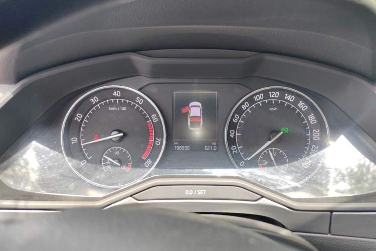 Used Skoda Superb 2016 TSI280 DSG Innovation Edition Instrument Cluster