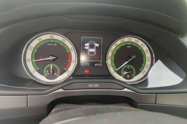 Used Skoda Superb 2016 TSI280 DSG Innovation Edition Instrument Cluster