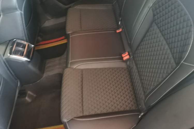 Used Skoda Superb 2016 TSI280 DSG Innovation Edition Left Rear Seat