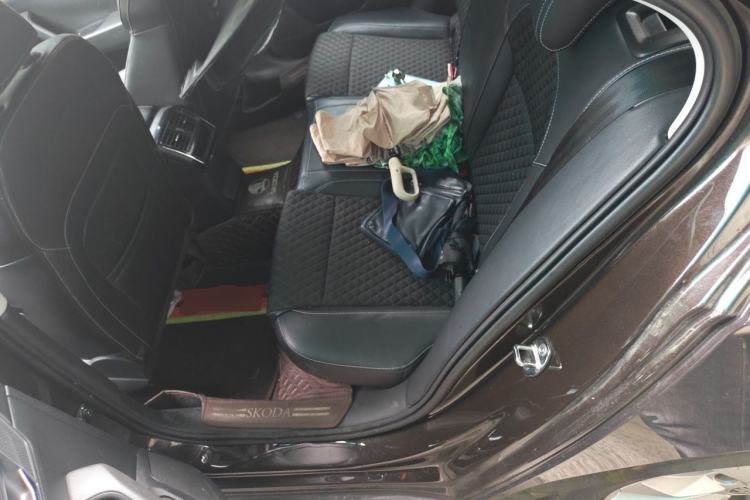 Used Skoda Superb 2016 TSI280 DSG Innovation Edition Left Rear Seat