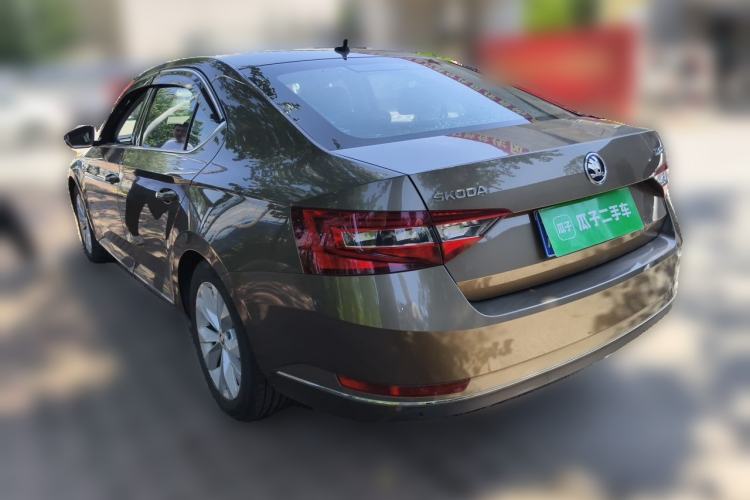 Used Skoda Superb 2016 TSI280 DSG Innovation Edition Rear Left 45 Deg