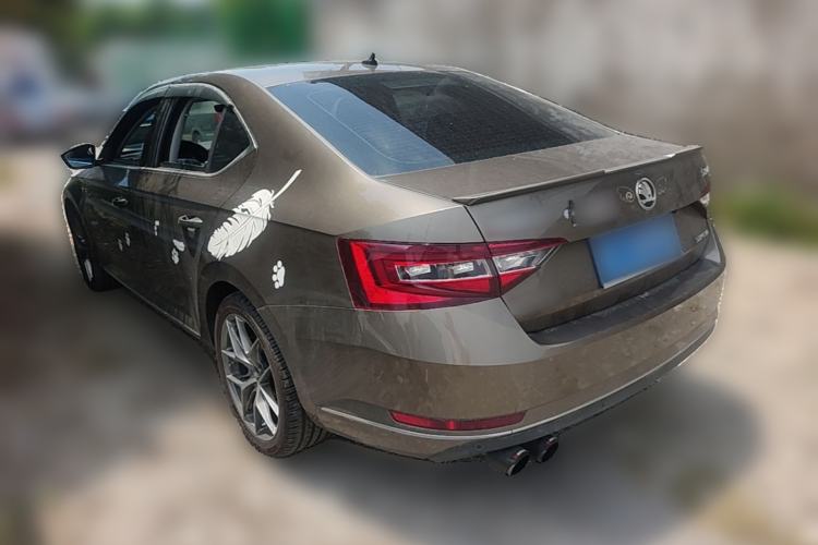 Used Skoda Superb 2016 TSI330 DSG Innovation Edition Rear Left 45 Deg
