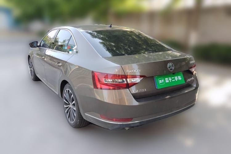 Used Skoda Superb 2016 TSI280 DSG Innovation Edition Rear Left 45 Deg