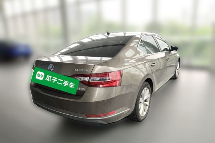 Used Skoda Superb 2016 TSI280 DSG Innovation Edition Rear Right 45 Deg
