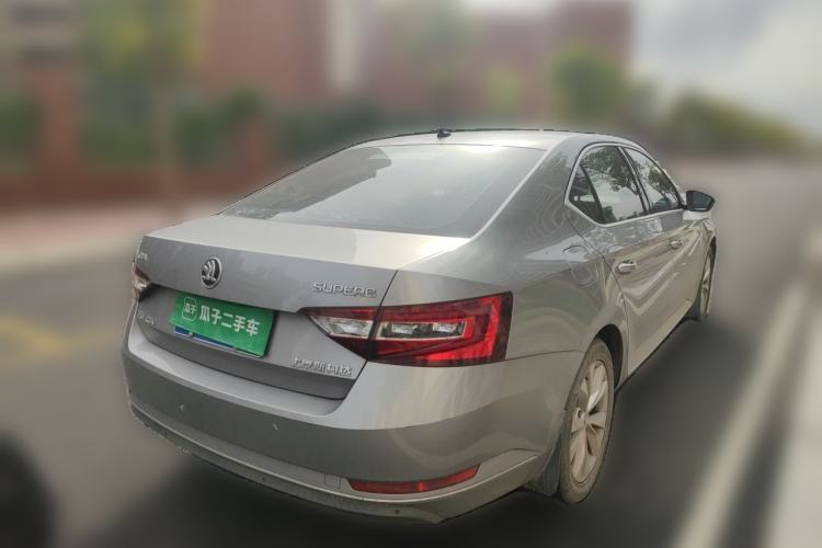 Used Skoda Superb 2016 TSI280 DSG Innovation Edition Rear Right 45 Deg