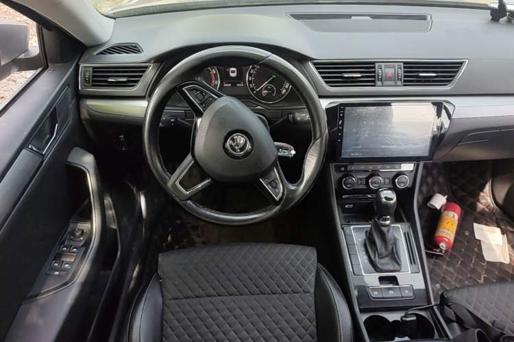 Used Skoda Superb 2016 TSI280 DSG Innovation Edition Steering Wheel