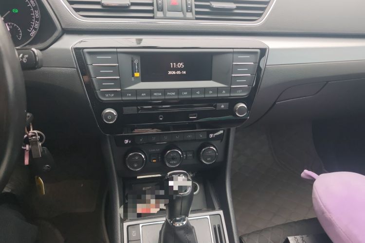 Used Skoda Superb 2016 TSI280 DSG Innovation Edition Audio And AC Panel