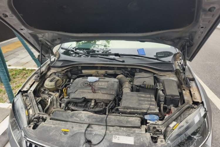 Used Skoda Superb 2016 TSI330 DSG Smart Drive Edition Engine Bay