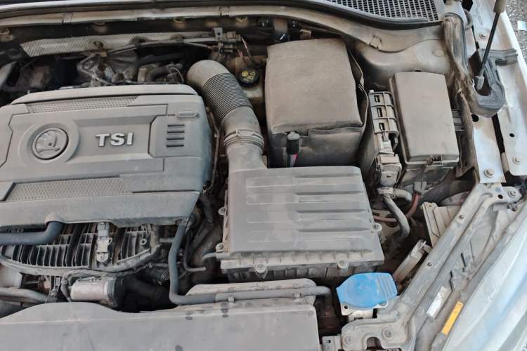 Used Skoda Superb 2016 TSI330 DSG Smart Drive Edition Engine Bay Left