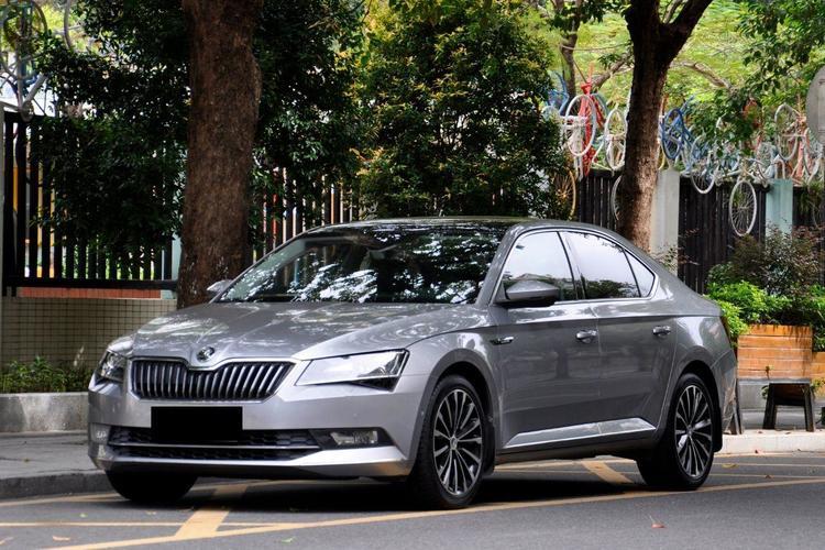 Used Skoda Superb 2016 TSI330 DSG Smart Drive Edition Exterior 1