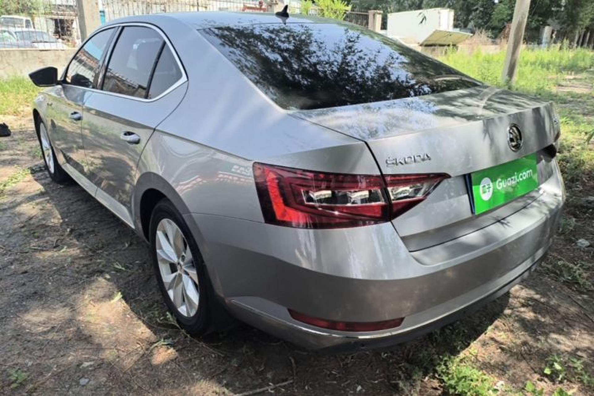 Used Skoda Superb 2016 TSI280 DSG Innovation Edition Exterior 2
